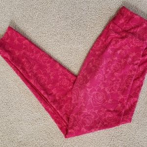 Lularoe one size (OS) rose leggings